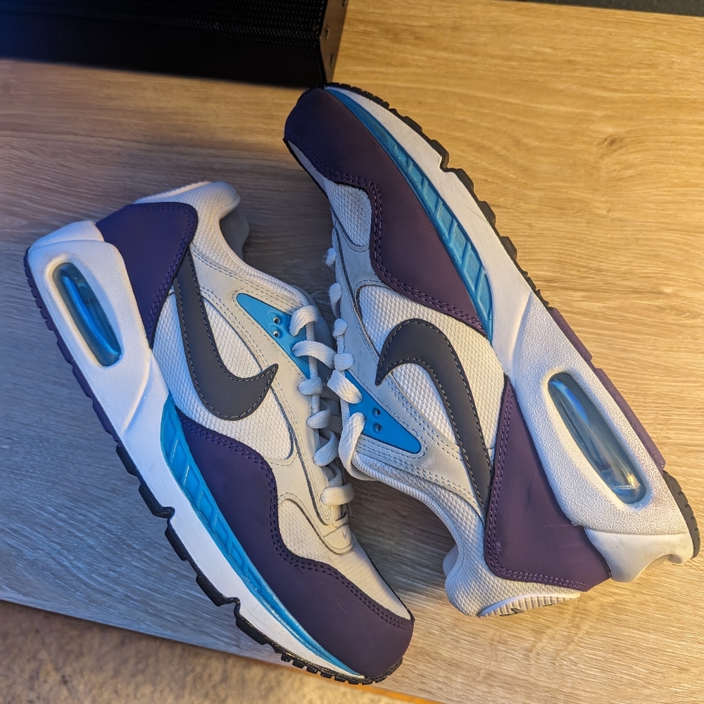 Nike air max correlate 8.5 womens worn